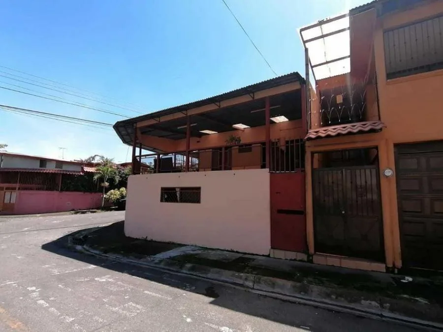 Casa en venta en Alajuelita, San José. RAH 22-163 - Venta en Alajuelita