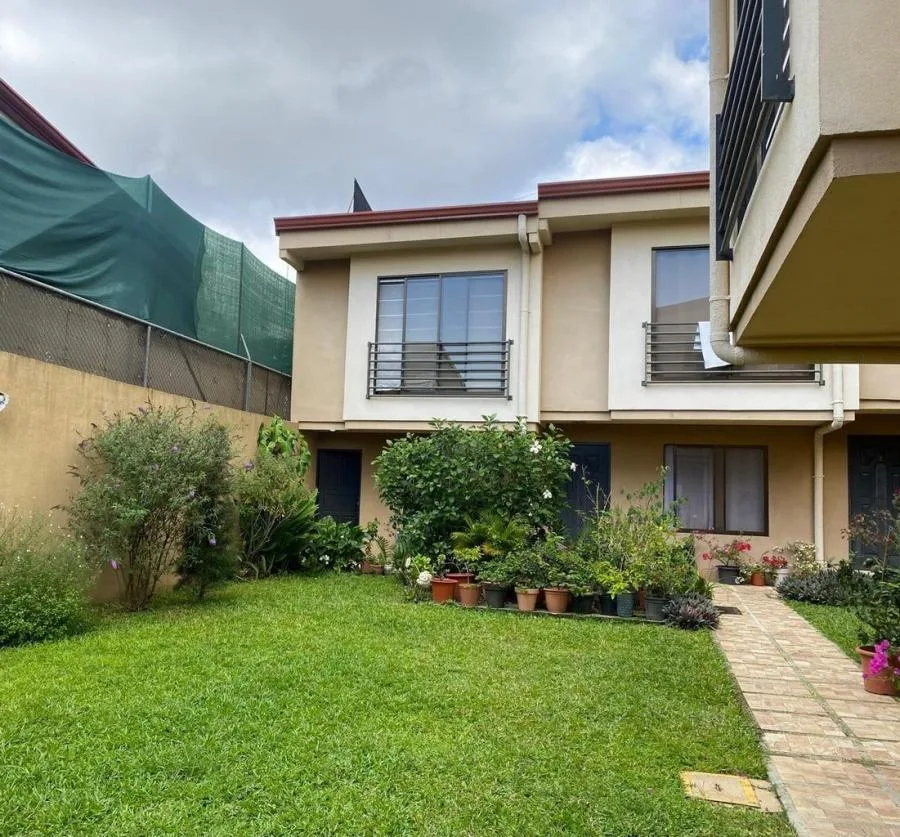 Venta de apartamento en San Rafael Montes de Oca - Venta en Montes de Oca