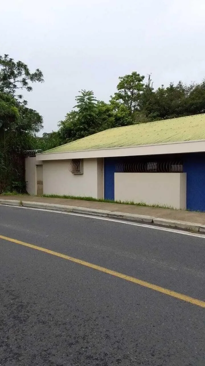 Casa en Venta en San Rafael de Escazú RAH #23632 - Venta en Escazú