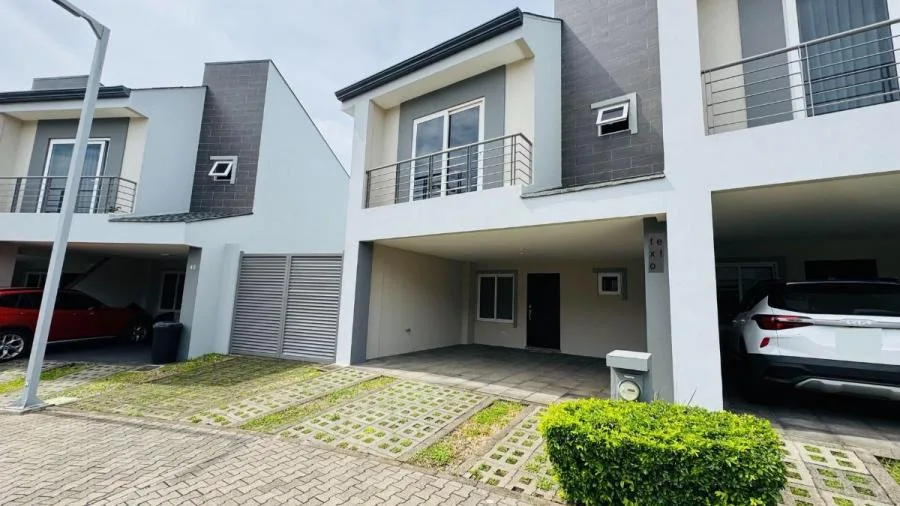 Venta de Casa en San Rafael de Escazû. RAH 24-1529 PRECIO REBAJADO - Venta en Escazú