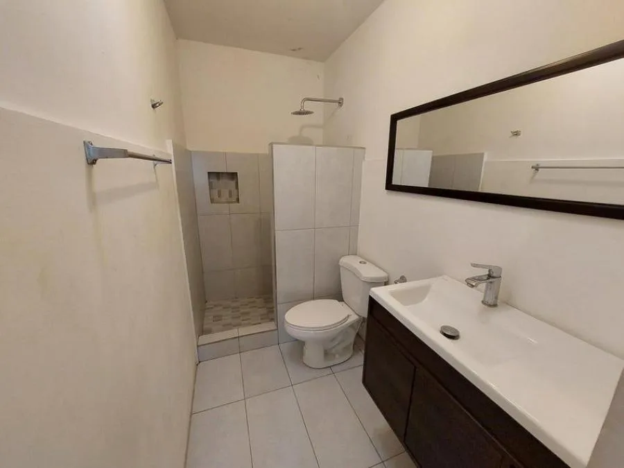 Alquiler de Casa en Goicoechea, San José. RAH 25-403 - Alquiler / Renta en Goicoechea — photo 2