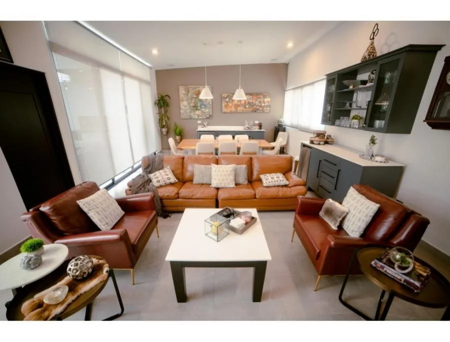 Venta de casa en condominio Lusso, Santa Ana US$490,000 # MA002 - Venta en Santa Ana
