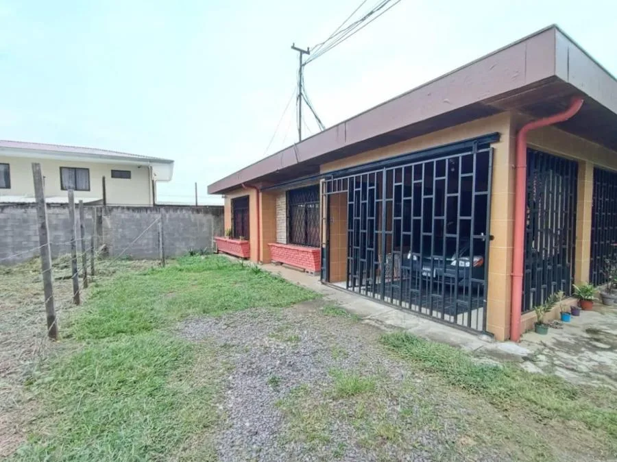 CASA EN VENTA EN CONCEPCIÓN, TRES RÍOS RAH 24721  - Venta en Concepción