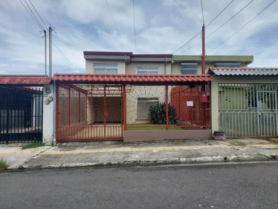 Venta de Casa en Garita, Alajuela. RAH 25-185 - Venta en Garita