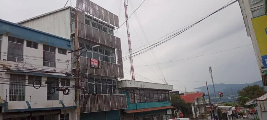 Edificio en Alquiler ubicado cerca del paseo Colon en el Barrio Hospital - Alquiler / Renta en San José — photo 2