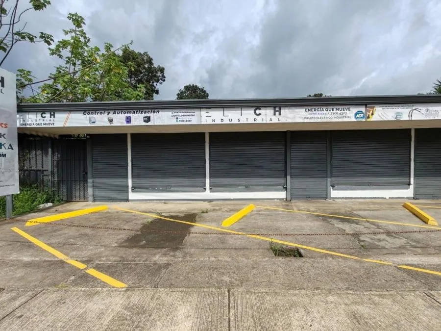 Venta de 4 locales comerciales en lote de 1500 m2 en Santa Bárbara Centro Heredia (MGA) - Venta en Santa Bárbara