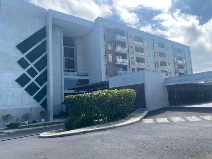 Venta de Apartamento en Granadilla, Curridabat. - Venta en Curridabat
