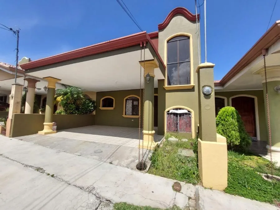 Venta de casa en Condominio Hacienda San Agustin - Venta en Condominio Hacienda San Agustin