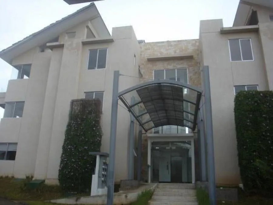 Alquiler de Apartamento en san jose  - Alquiler / Renta en Santa Ana