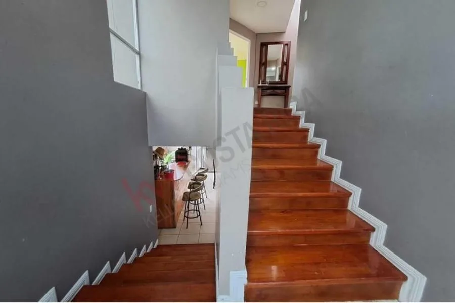 Venta de casa en La Trinidad de Moravia #5985 - Venta en Moravia, photo 2