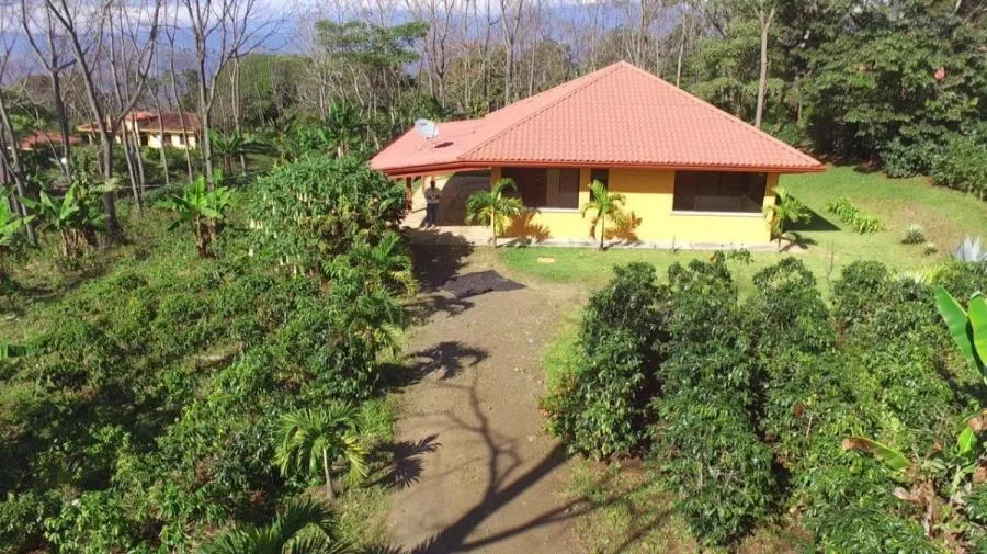 Venta de Casa en Puriscal, San José. RAH 25-1869 - Venta en Puriscal