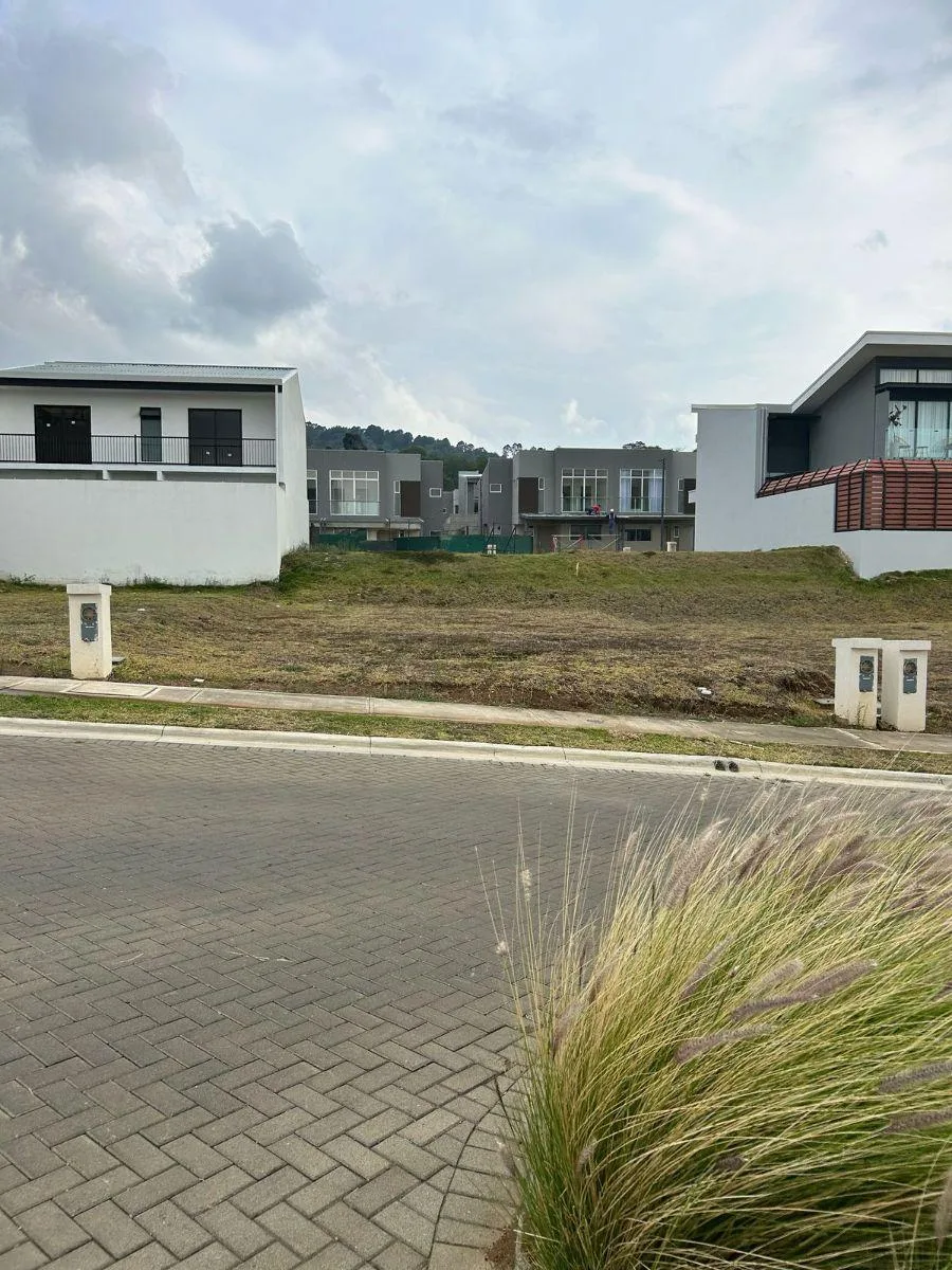 CARTAGO LA UNION CONDOMINIO AYARCO VENDO LOTE $115.000 - Venta en La Unión