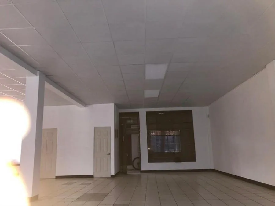 MLS-23-2057 LS ALQUILER LOCAL COMERCIAL SAN JOSE CENTRO  - Alquiler / Renta en San José — photo 2