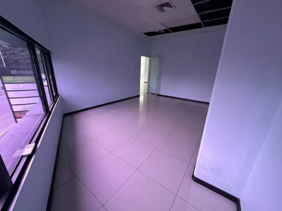 Alquiler de Preciosa Oficina en Goicoechea, San José / Mls. 26-433 OFC JB - Alquiler / Renta en Goicoechea — photo 5