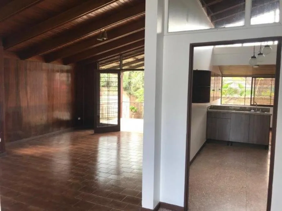 Venta de Casa en San Rafael, Escazú. RAH 25-257 - Venta en San Rafael — photo 3