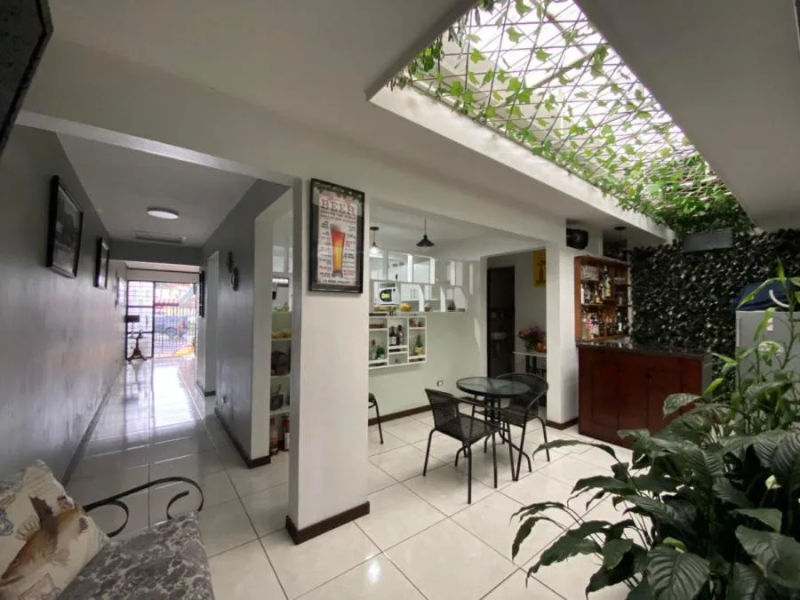 Venta de Casa en Guadalupe Centro Uso Mixto - Venta en Goicoechea