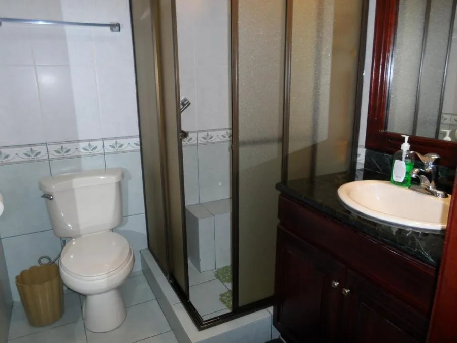 CASA EN VENTA EN MORAVIA, SAN JOSÉ RAH 232424 - Venta en Moravia — photo 4