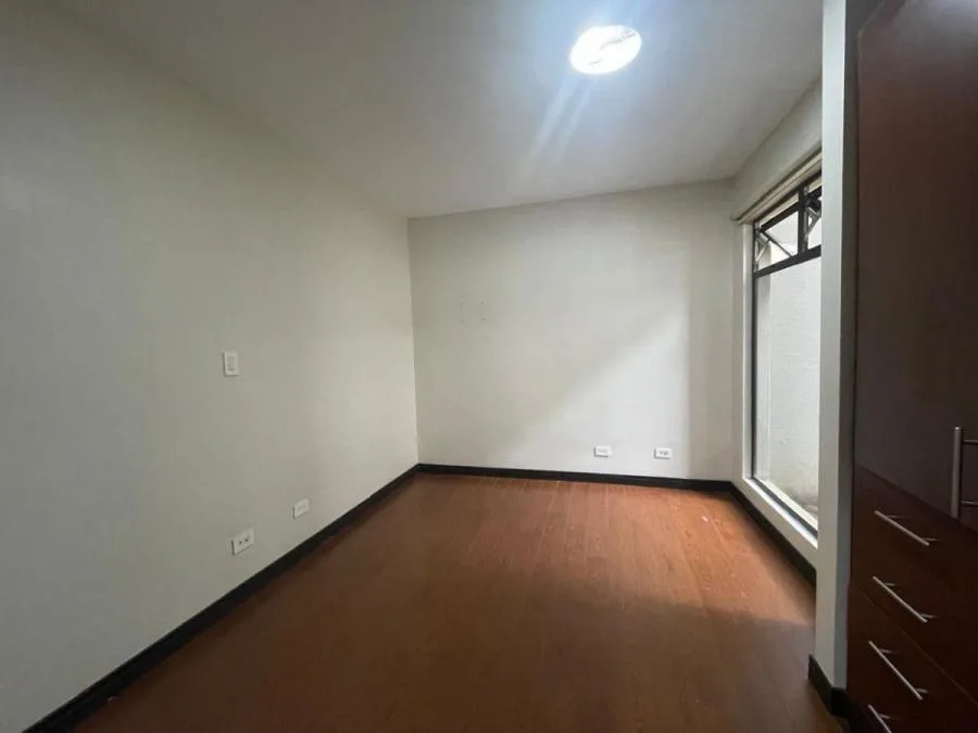 APARTAMENTO EN VENTA EN SANTA ANA, cod: CTL MLS #25-606 - Venta en Santa Ana