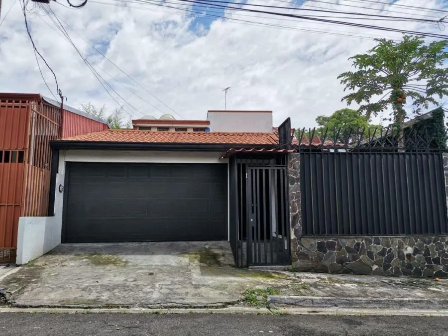 Casa en Venta en Rohrmoser, Pavas RAH #222750 - Venta en Pavas