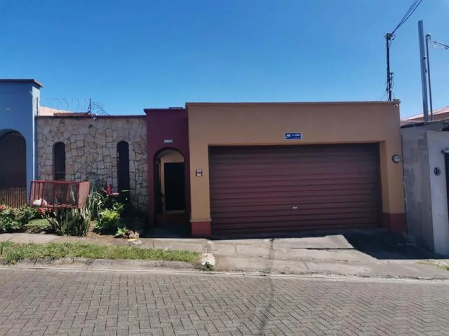 Venta de Casa en Barva, Heredia. - Venta en Barva