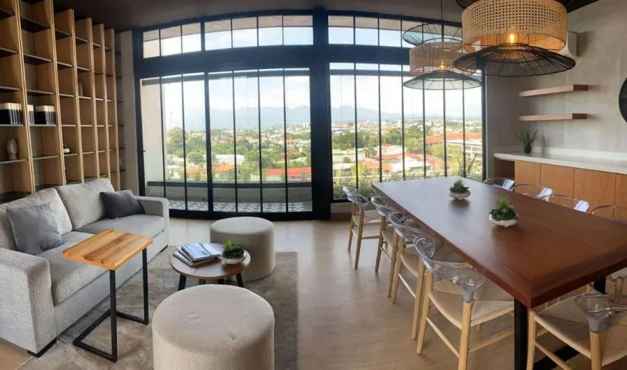 Venta de Apartamento de 2 niveles en Escalante MGA - Venta en San José — photo 5