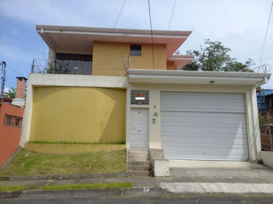 Se Vende Casa en San José, Montes de Oca - Venta en Montes de Oca