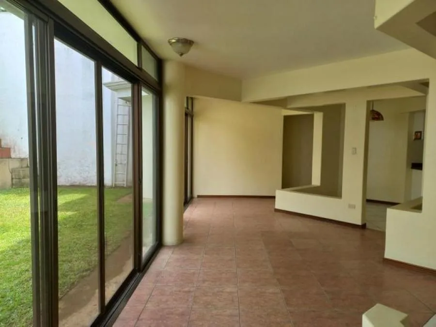Se Vende Casa en San José, Montes de Oca - Venta en Montes de Oca — photo 4