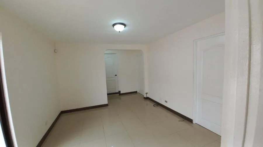 Venta de Casa + APTO en San Vicente de Moravia. RAH 25-1978 - Venta en Moravia — photo 2