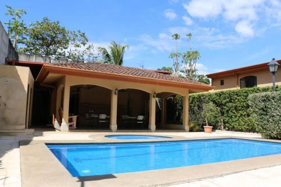 SE VENDE CASA EN SAN JOSÉ, MORA - Venta en Mora — photo 3