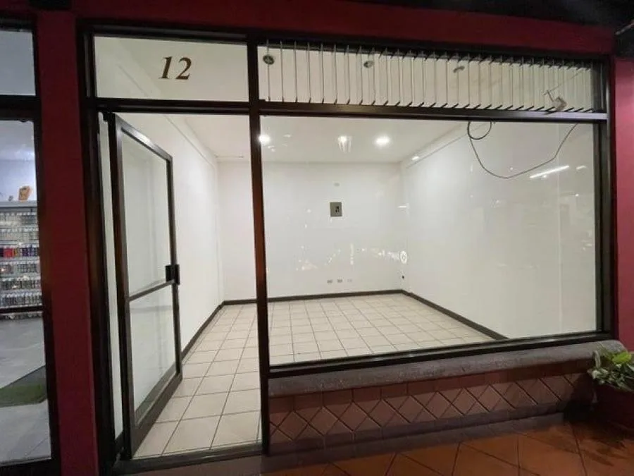 Alquiler de Local Comercial en Ulloa, Heredia. - Alquiler / Renta en Heredia