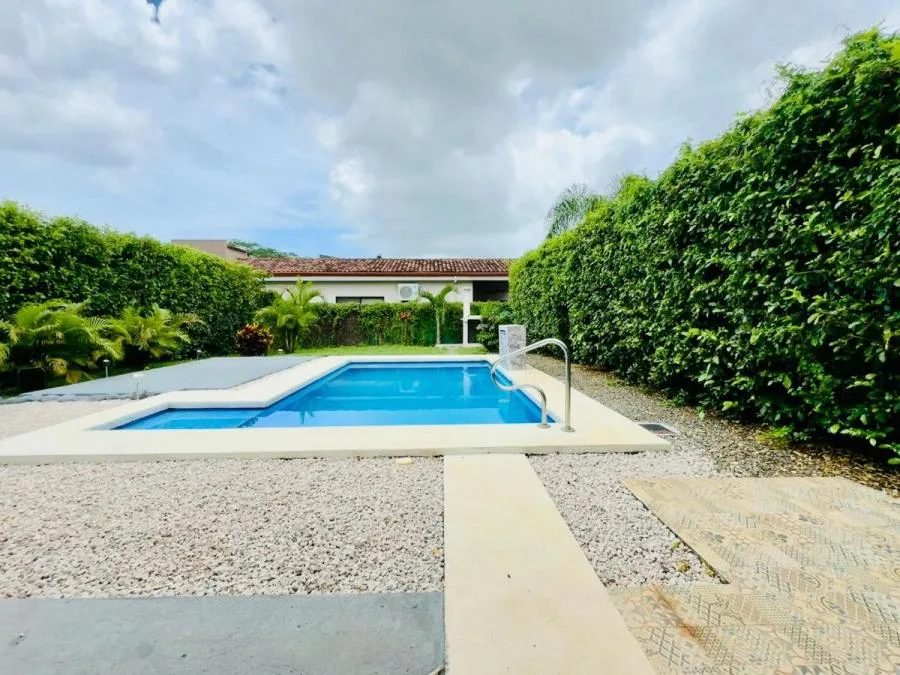 rentada - Alquiler / Renta en Tamarindo