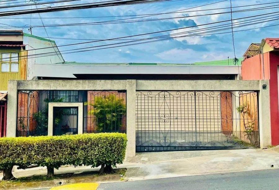 venta de casa en san jose goicochea - Venta en Goicoechea — photo 2