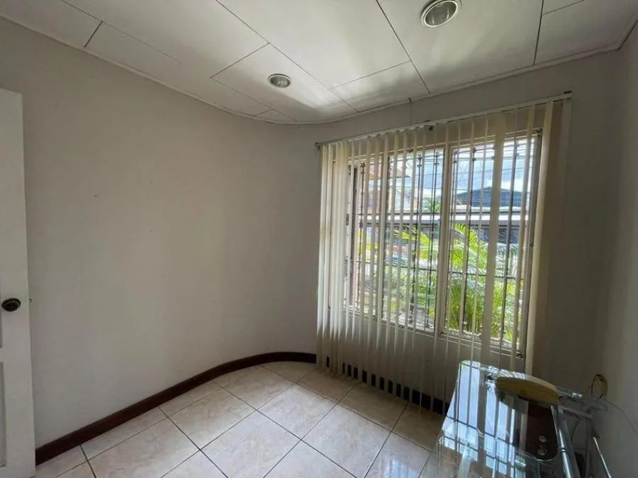 venta de casa en san jose goicochea - Venta en Goicoechea — photo 5