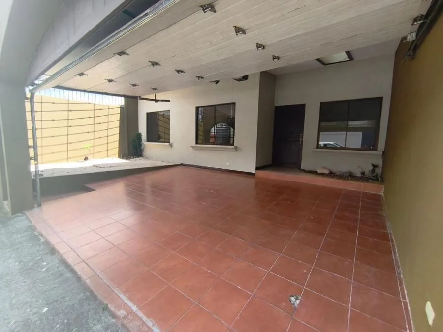 Casa en venta en Residencial Estancia Antigua , la Union, Cartago - Venta en La Unión