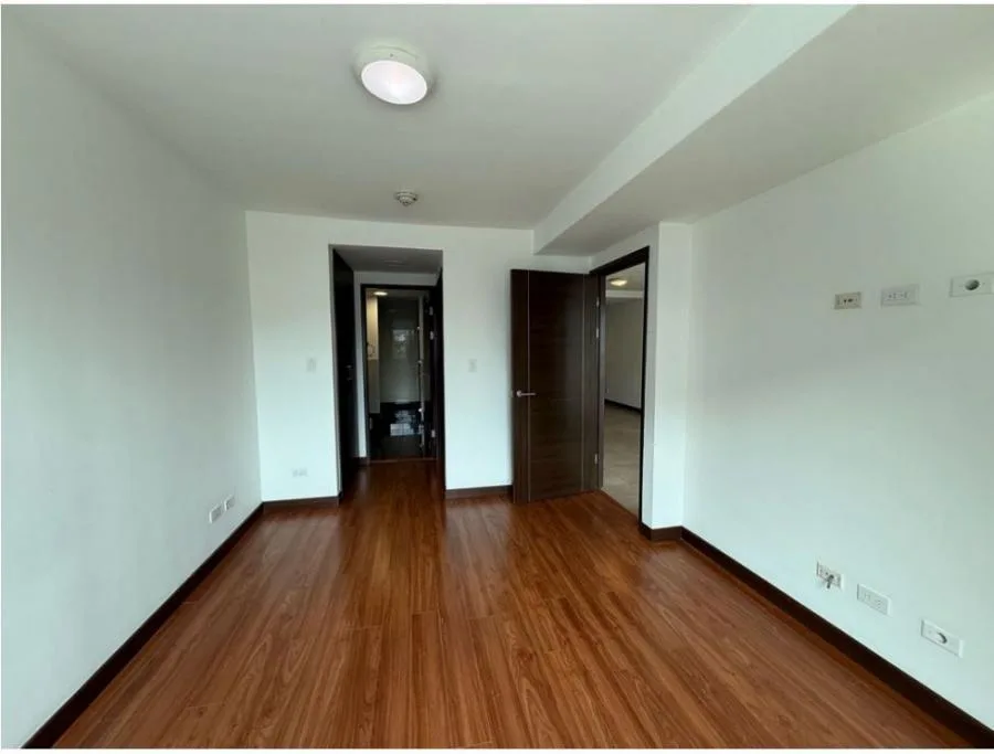 Venta de apartamento en Torre Latitud Dent, Barrio Dent, San José US$136,000 JM#77 - Venta en San Pedro — photo 4