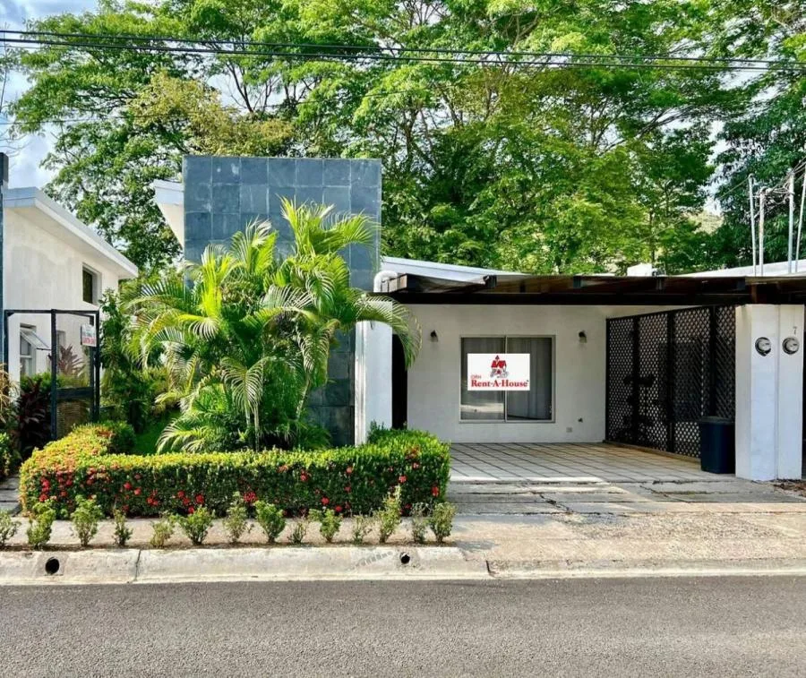 Venta de Casa en Jacó, Puntarenas. - Venta en Jacó