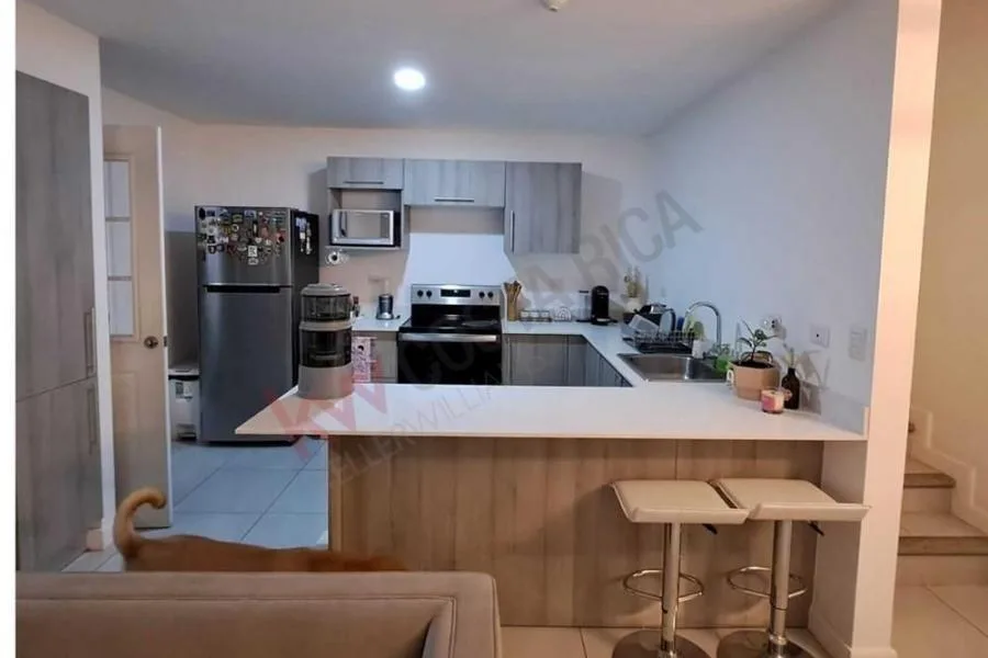 Casa en venta en condominio Via Moravia, Moravia #4895 - Venta en Moravia — photo 2