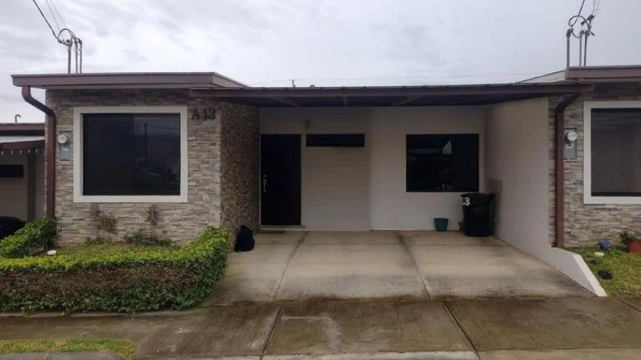 Venta de Casa en La Trinidad de Moravia. RAH 26-352 - Venta en Moravia