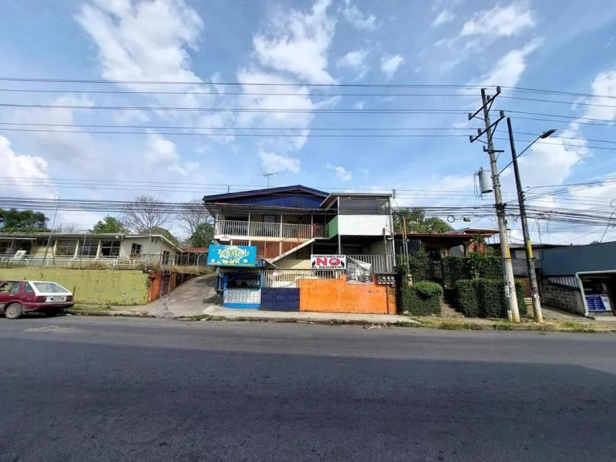 Venta de Edificio en Turrûcares, Alajuela. RAH 25-1778 - Venta en Turrúcares