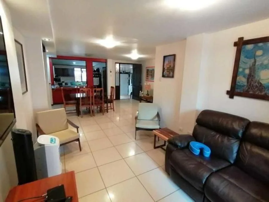 Casa con cinco habitaciones y uso mixto a precio rebajado en Guadalupe RAH 23347 - Venta en Goicoechea, photo 5