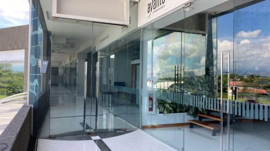 venta de comercio en san jose san ana uruca - Venta en Santa Ana