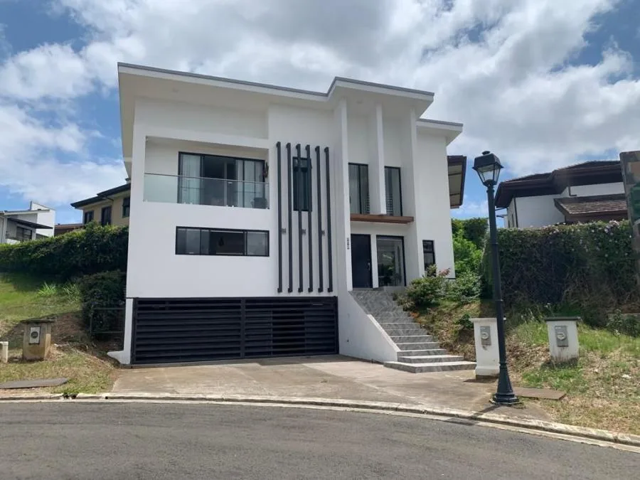 CASA EN VENTA EN HEREDIA RAH 232836  - Venta en Ulloa