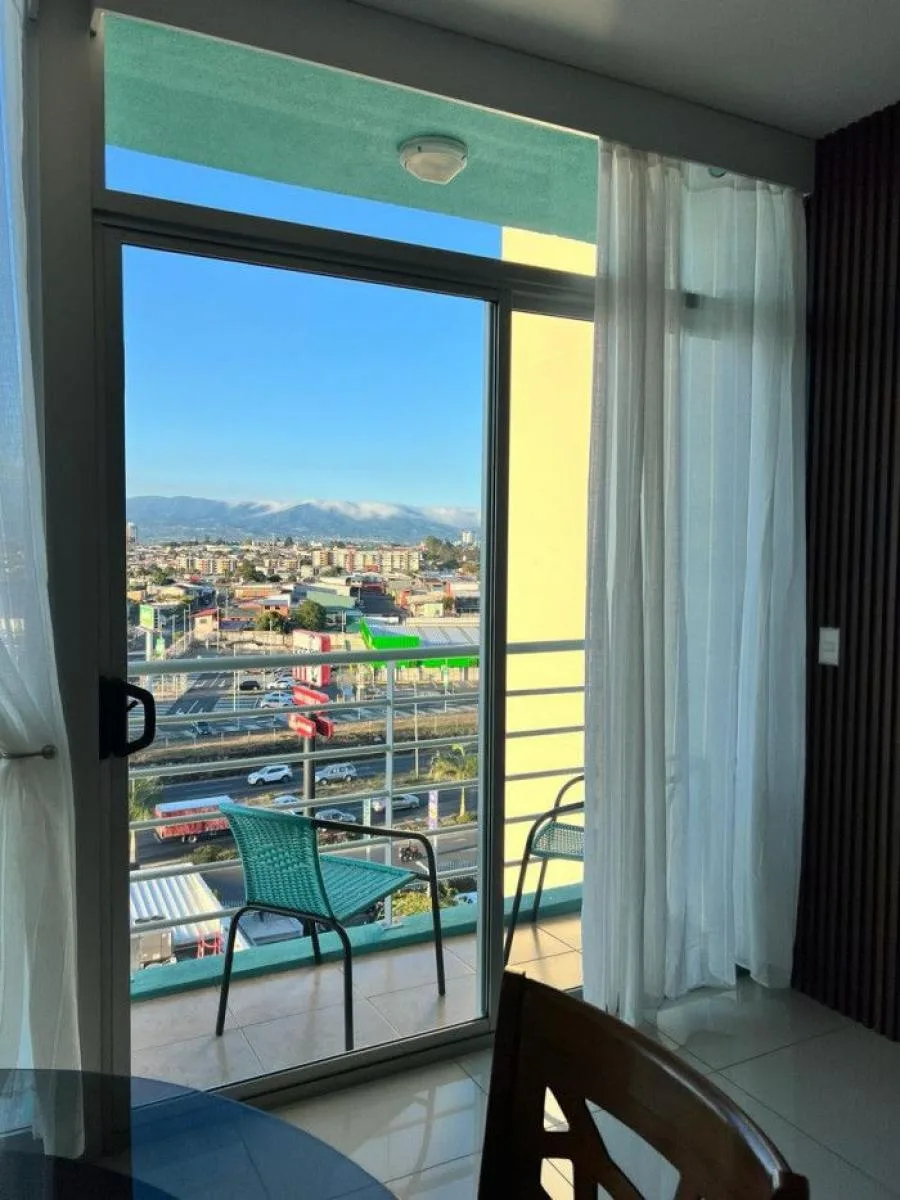 Apartamento amueblado Venta en Condominio San José CR - Venta en San Jose — photo 4