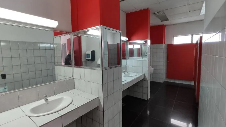 Edificio en alquiler en San José, Barrio Tournon. PVV7079202 - Alquiler / Renta en Goicoechea — photo 3