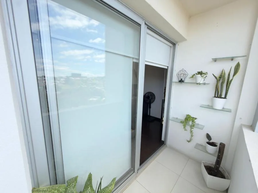 Venta de apartamento con dos habitaciones en La Sabana, San José #DE014 $175,000 — negociable - Venta en San José — photo 5