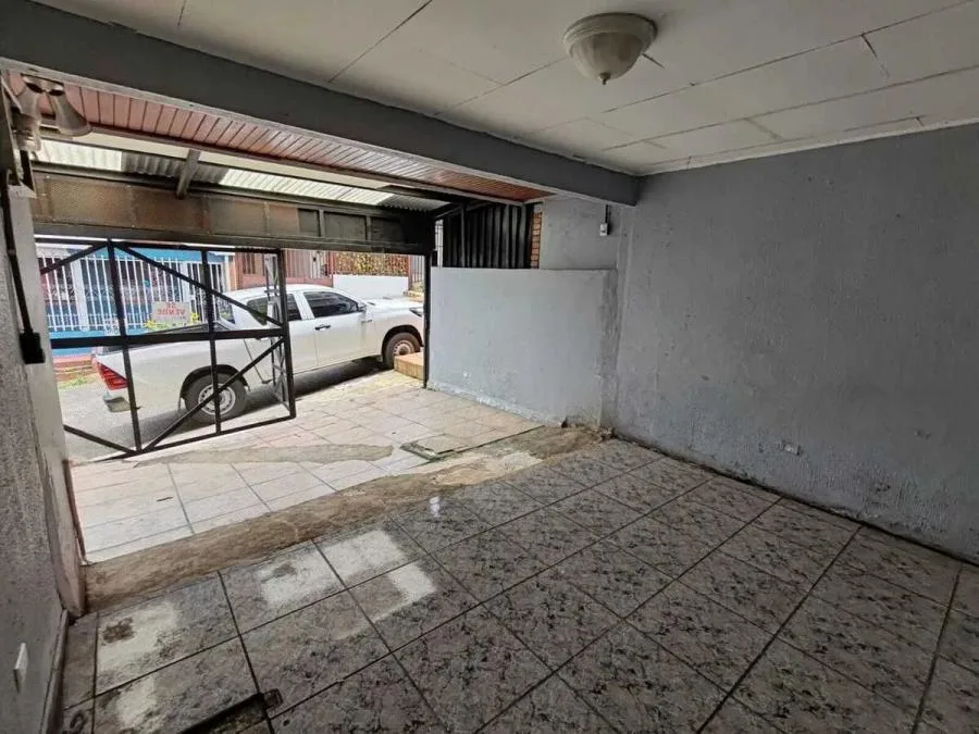 Venta de casa en zona residencial en Sabanilla, Montes de Oca #TY5990 - Venta en Montes de Oca — photo 4