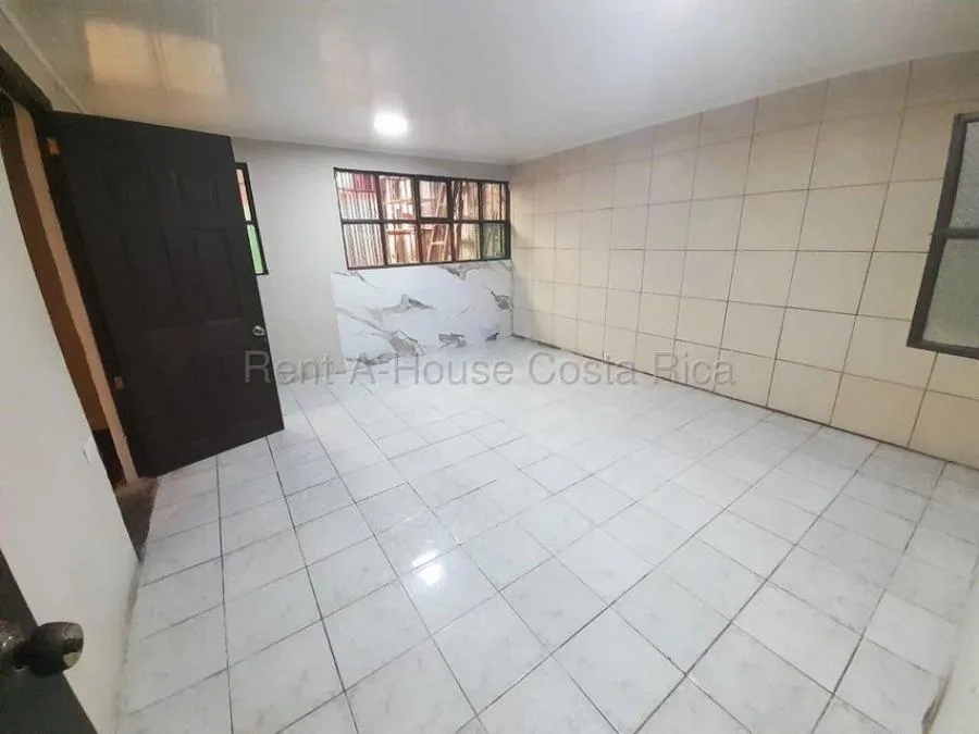 Venta casa un nivel y 4 dormitorios Guadalupe - Venta en Goicoechea — photo 4