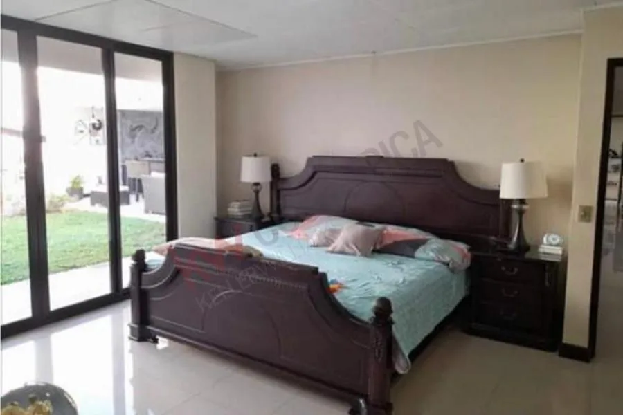 Casa en venta en Los Colegios Norte, Moravia US$ 385.000 #4129 - Venta en Moravia — photo 5