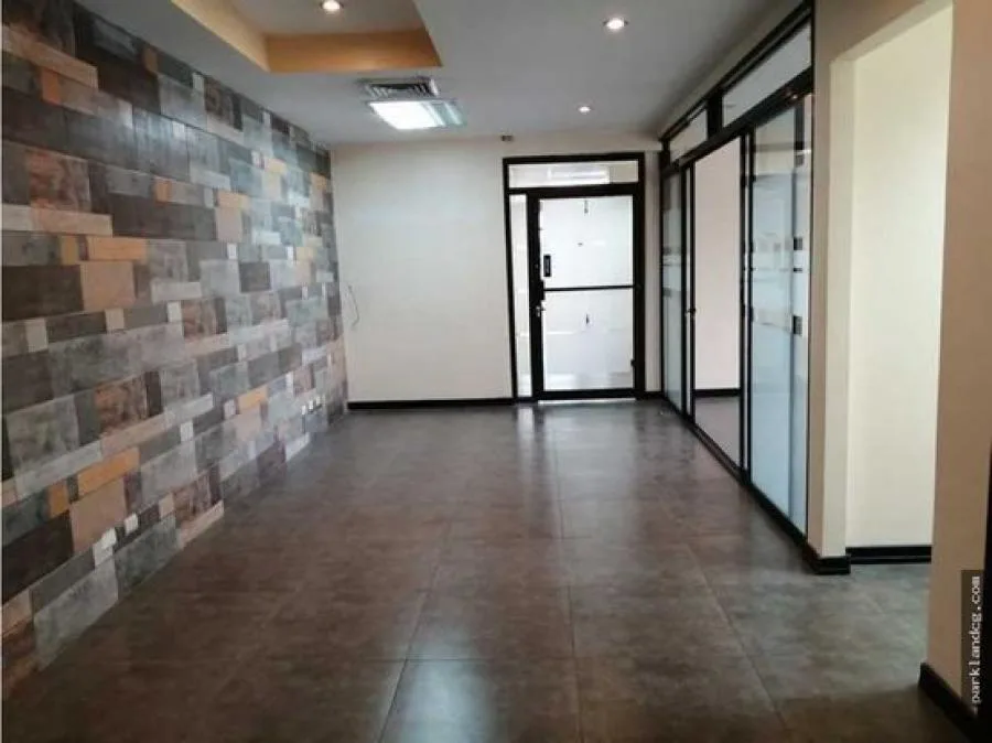Oficina en Alquiler en Sabana Sur en Oficentro. COD PDC1543037 - Alquiler / Renta en San José
