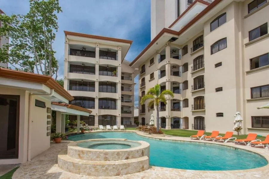 PENTHOUSE EN VENTA EN JACO, PUNTARENAS RAH 24451  - Venta en Jacó